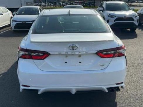 Used 2023 Toyota Camry SE image 13