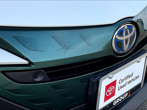 Used 2019 Toyota Prius Prime Advanced image 29