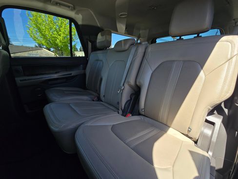 Used 2021 Ford Expedition Max Limited AWD/4WD image 17