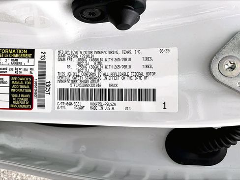 Certified 2025 Toyota Tundra SR5 image 32