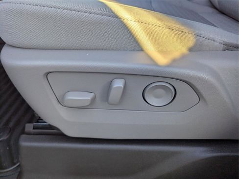 New 2026 Chevrolet Silverado 1500 LT w/ Z71 Off-Road Package image 19