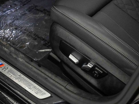 Certified 2023 BMW 540i xDrive w/ Executive Package image 24