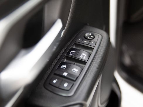 Used 2019 RAM 1500 Big Horn AWD/4WD image 21