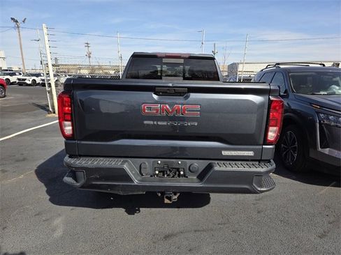 Used 2020 GMC Sierra 1500 Elevation w/ Elevation Value Package image 4