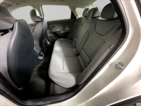 Used 2025 Kia K4 EX FWD image 22