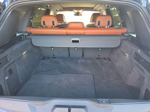 Used 2025 BMW X5 xDrive40i w/ Executive Package image 8