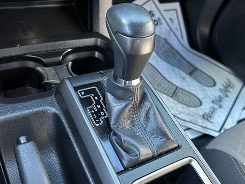 Used 2023 Toyota Tacoma 4x4 Double Cab image 30