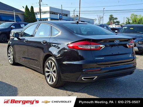 Used 2020 Ford Fusion SE AWD/4WD image 5