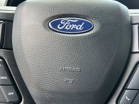Used 2018 Ford F150 XLT w/ Equipment Group 302A Luxury AWD/4WD image 38