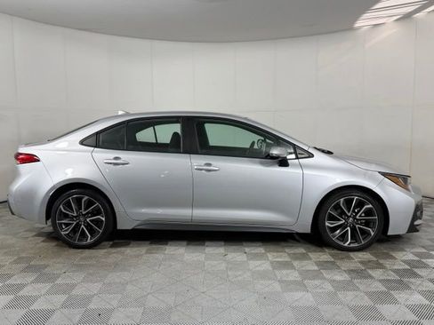 Used 2020 Toyota Corolla SE FWD image 7