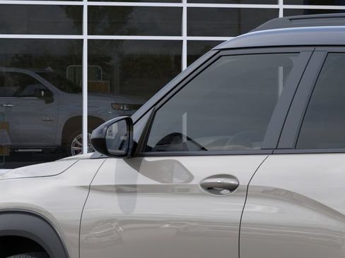 New 2026 Chevrolet TrailBlazer RS w/ Convenience Package AWD/4WD image 14