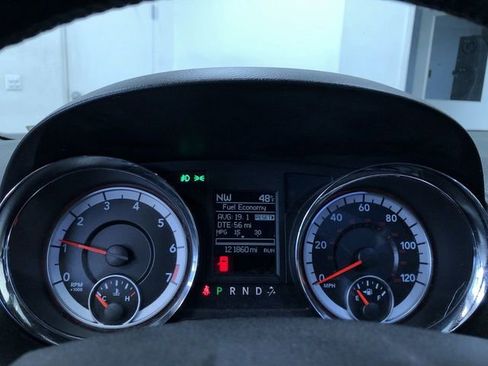 Used 2019 Dodge Grand Caravan GT FWD image 30
