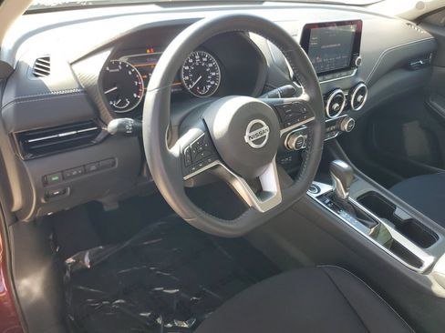 Certified 2020 Nissan Sentra SV FWD image 17