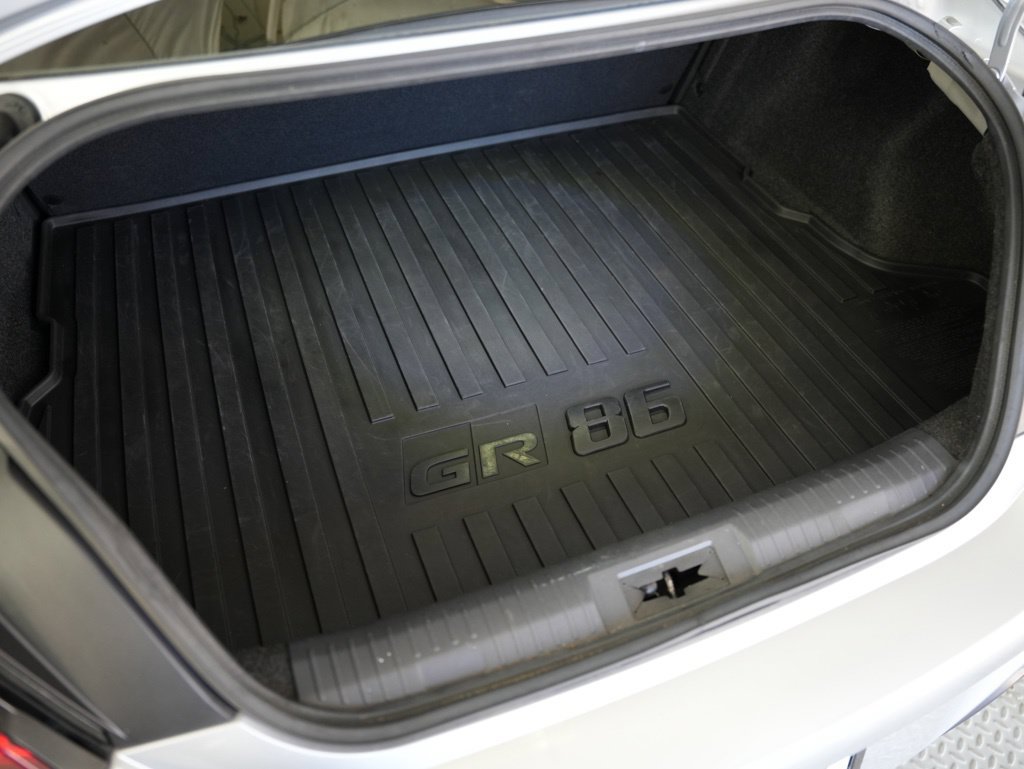 Used 2023 Toyota GR86 Premium w/ ALL Weather Mat Package (TMS) RWD image 31