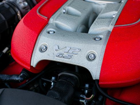 Used 2020 Ferrari 812 Superfast RWD image 48
