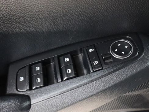 Used 2022 Kia Seltos Nightfall Edition image 11