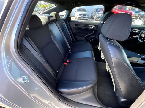 Used 2023 Honda Civic Sport image 23