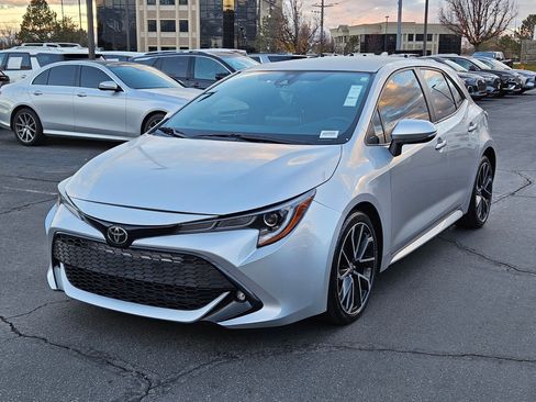 Used 2020 Toyota Corolla XSE image 10