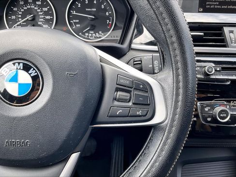Used 2017 BMW X1 xDrive28i w/ Premium Package AWD/4WD image 19