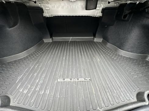 Used 2025 Toyota Camry XLE image 24