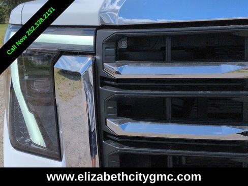 New 2026 GMC Sierra 2500 SLE w/ Preferred Package AWD/4WD image 11