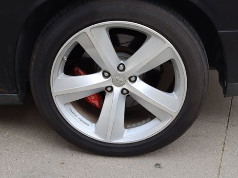 Used 2009 Dodge Challenger SRT8 w/ SRT Option Group II RWD image 29