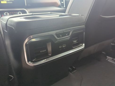 Used 2024 GMC Sierra 1500 Denali image 21