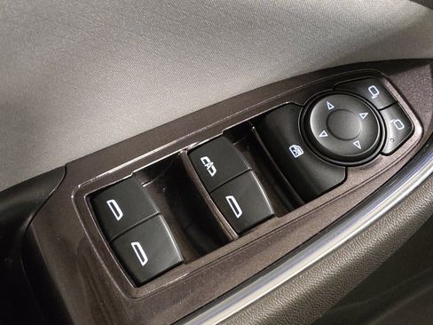 Used 2016 Chevrolet Malibu LT image 27