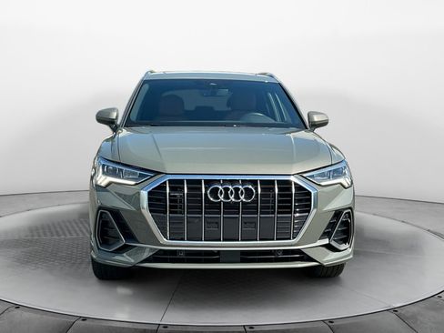 Used 2025 Audi Q3 2.0T Premium Plus w/ Premium Plus Package AWD/4WD image 2