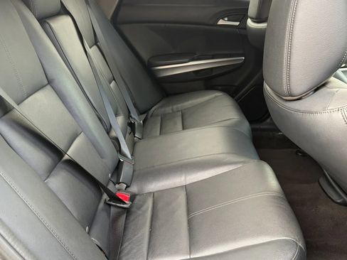 Used 2014 Honda Crosstour EX-L image 13