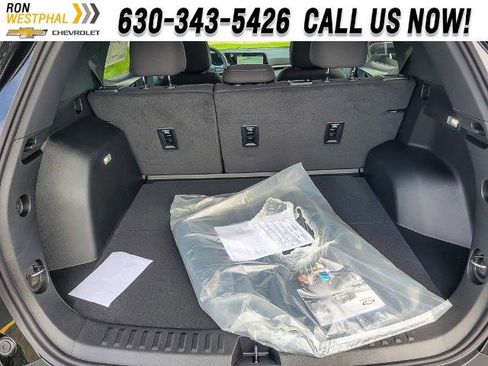 New 2026 Chevrolet Equinox LT image 15