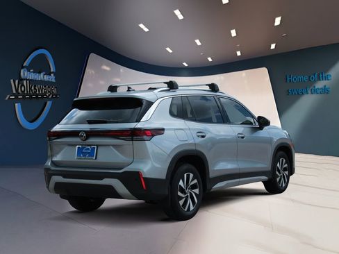 Certified 2025 Volkswagen Tiguan S image 5