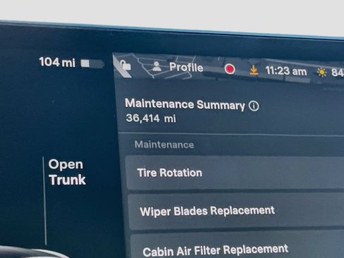 Used 2025 Tesla Model Y Long Range AWD/4WD image 11