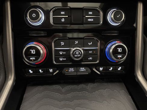 Used 2023 GMC Yukon Denali image 51