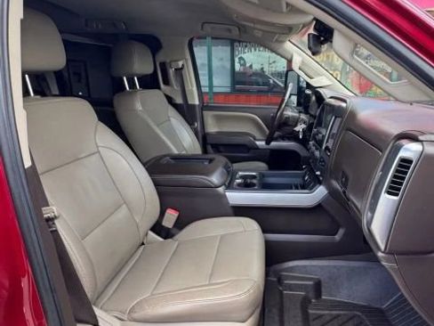 Used 2019 Chevrolet Silverado 2500 LTZ w/ Duramax Plus Package AWD/4WD image 15