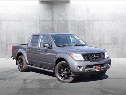 Used 2019 Nissan Frontier SV w/ Value Truck Package AWD/4WD image 2