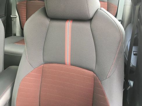 Used 2025 Toyota Corolla SE FWD image 21