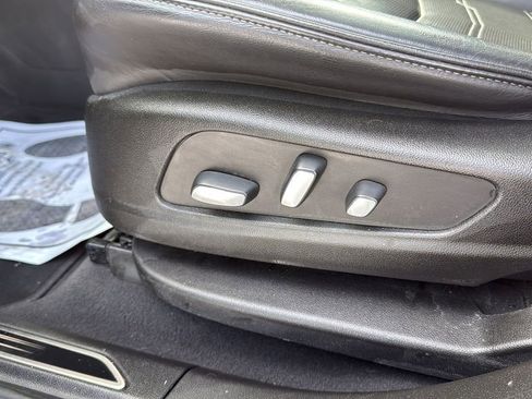 Used 2021 Cadillac XT5 Premium Luxury w/ Platinum Package image 33