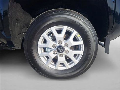 New 2025 Toyota Tacoma SR5 image 20