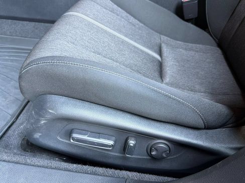 Used 2023 Honda Accord Sport image 15
