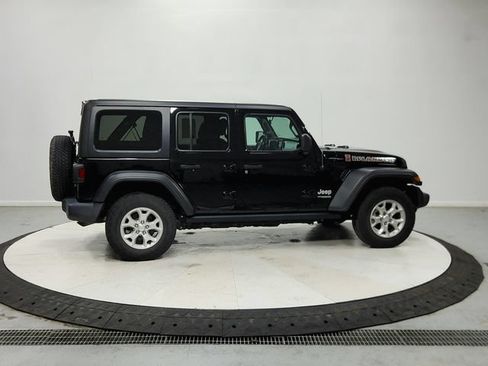 Used 2021 Jeep Wrangler Unlimited Sport AWD/4WD image 9