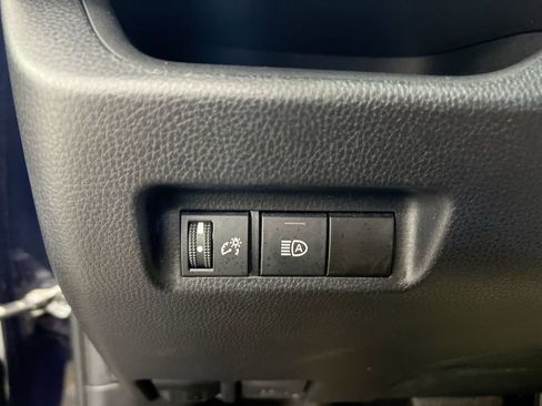 Used 2024 Toyota RAV4 XLE FWD image 19