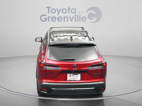 Used 2025 Toyota Corolla Cross AWD Hybrid image 10