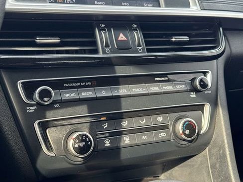 Used 2019 Kia Optima LX image 20