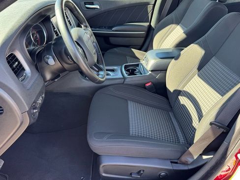 Used 2023 Dodge Charger SXT RWD image 12