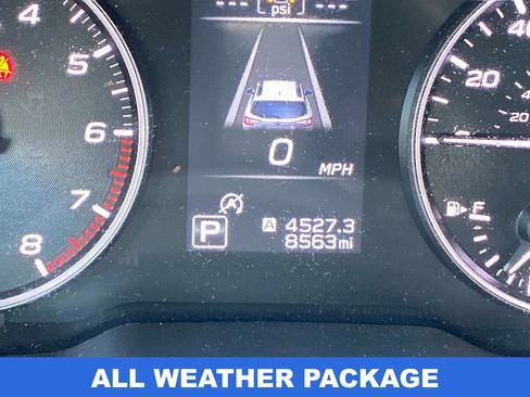 Used 2025 Subaru Outback Premium image 32