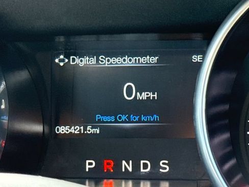 Used 2019 Ford Mustang Convertible RWD image 30
