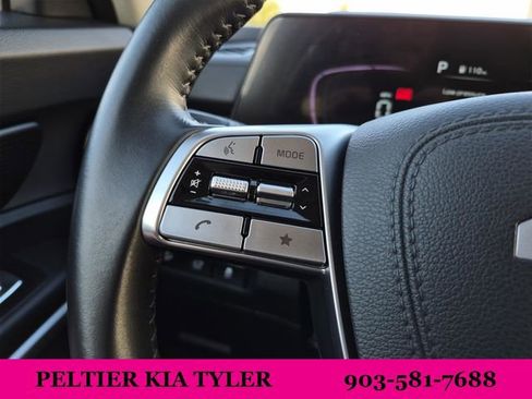 Certified 2025 Kia Telluride S image 35