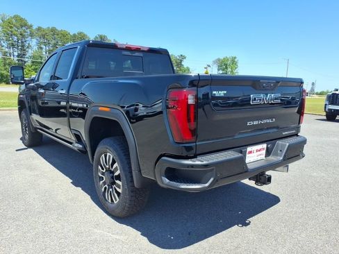 New 2026 GMC Sierra 2500 Denali Ultimate w/ Max Trailering Package AWD/4WD image 5