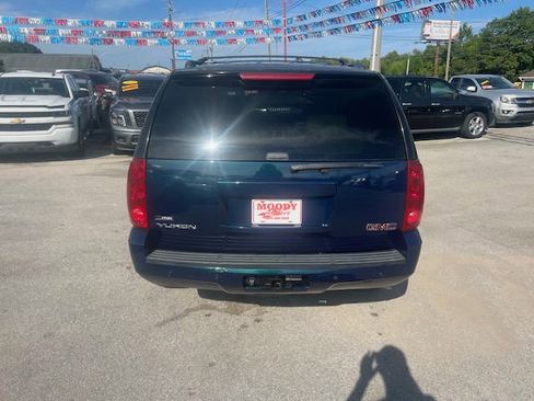 Used 2007 GMC Yukon SLT w/ SLT Preferred Equipment Group image 6